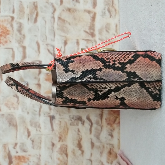 New Sophia Webster Hola Mini Snake-Print Top-Handle Tote Bag - Picture 7 of 13